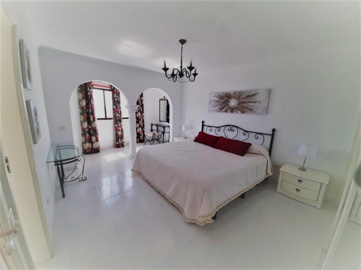 Tango House Guest house *